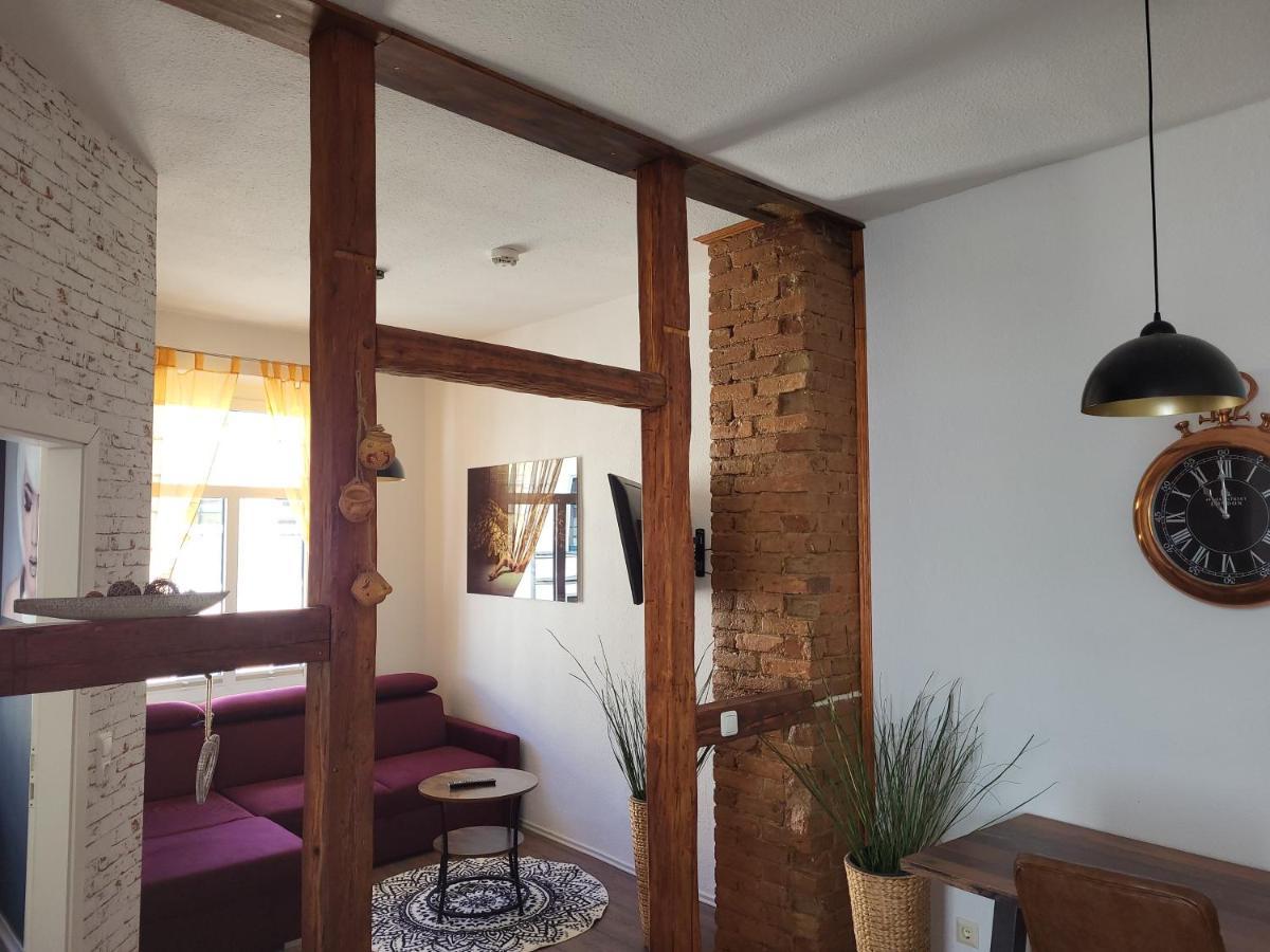 Wohnen Mit Vintage-Flair Apartment Schwerin  Exterior photo