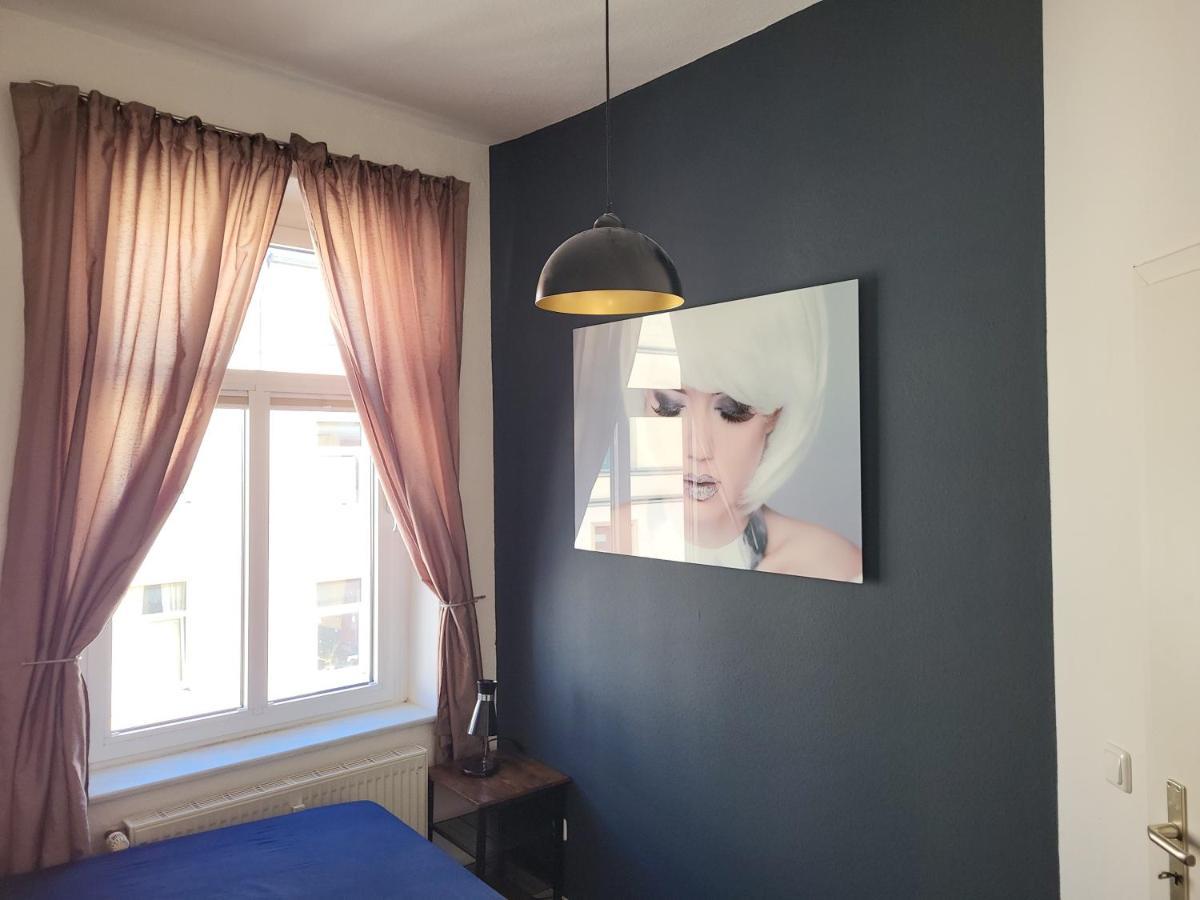Wohnen Mit Vintage-Flair Apartment Schwerin  Exterior photo