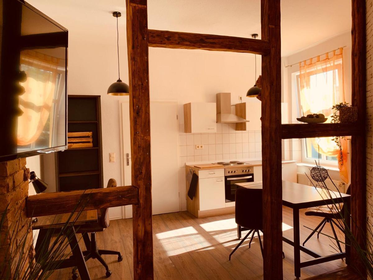Wohnen Mit Vintage-Flair Apartment Schwerin  Exterior photo