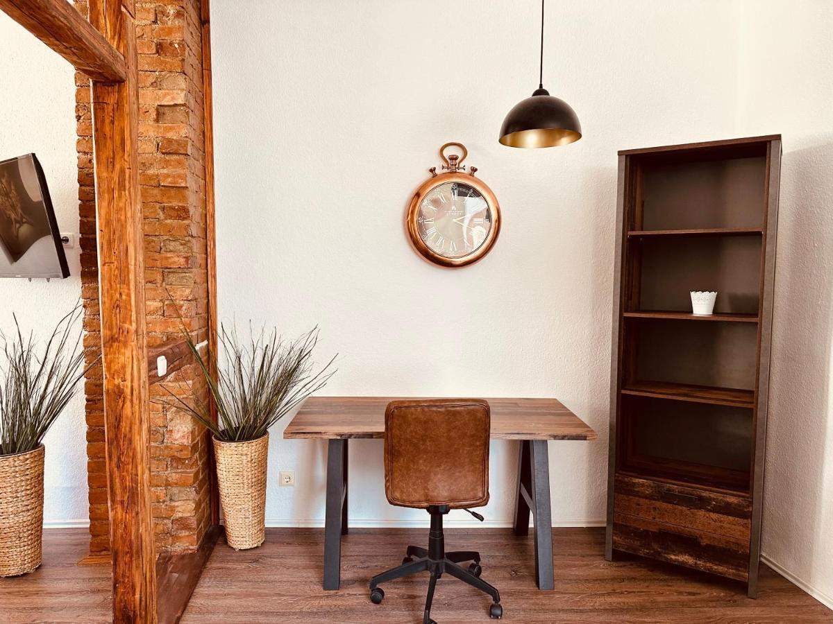 Wohnen Mit Vintage-Flair Apartment Schwerin  Exterior photo